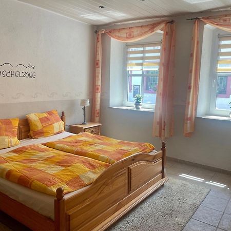 Ferienwohnung Minnies-Schiefertraum ブラウンエーベルク エクステリア 写真